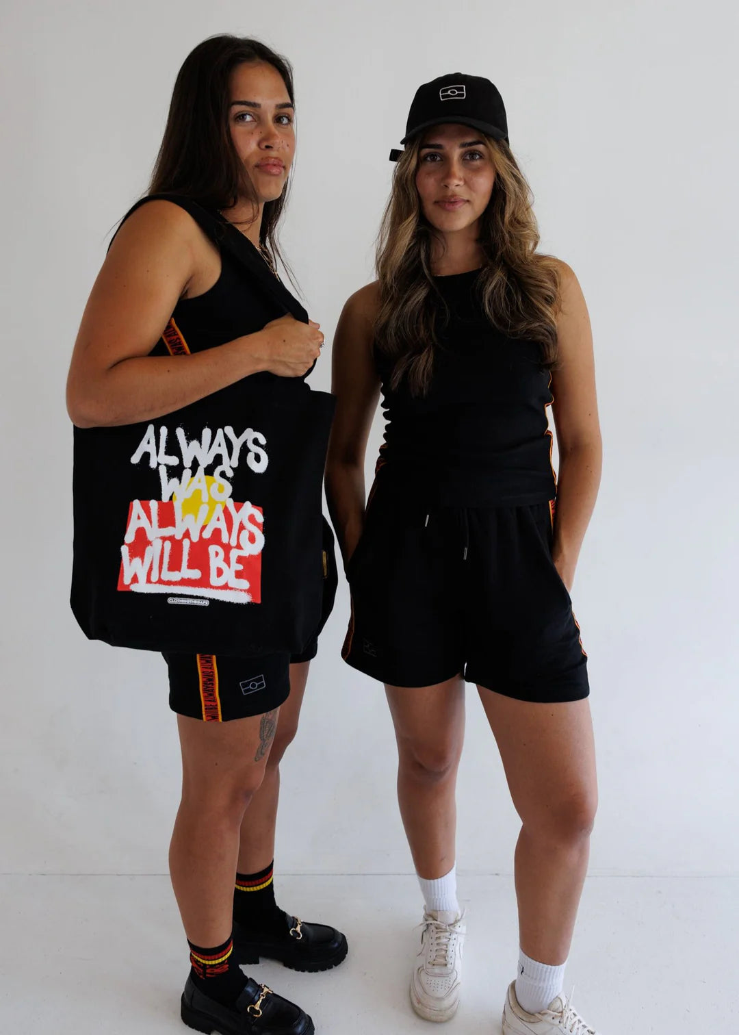 RESISTANCE TOTE BAG