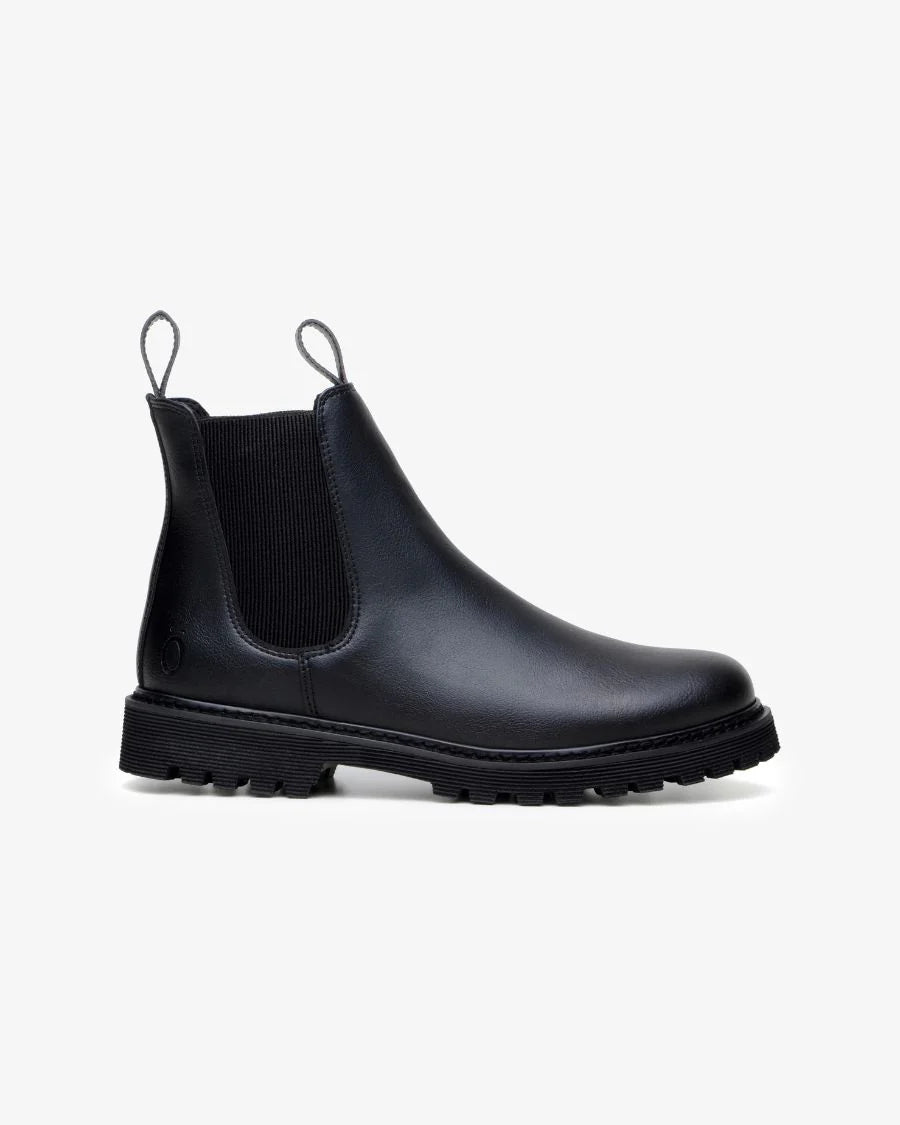THE SIGNATURE CHELSEA BOOT