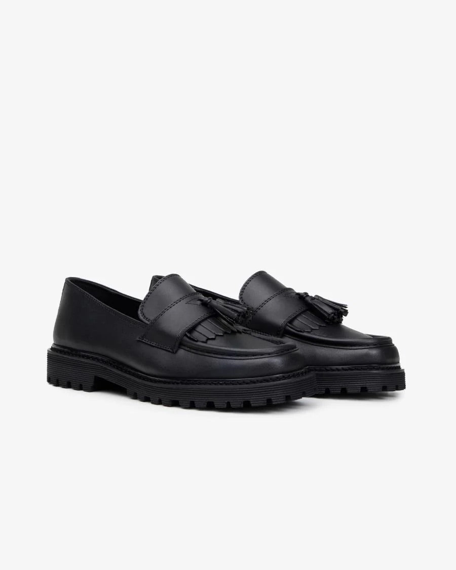 PENNY LOAFER