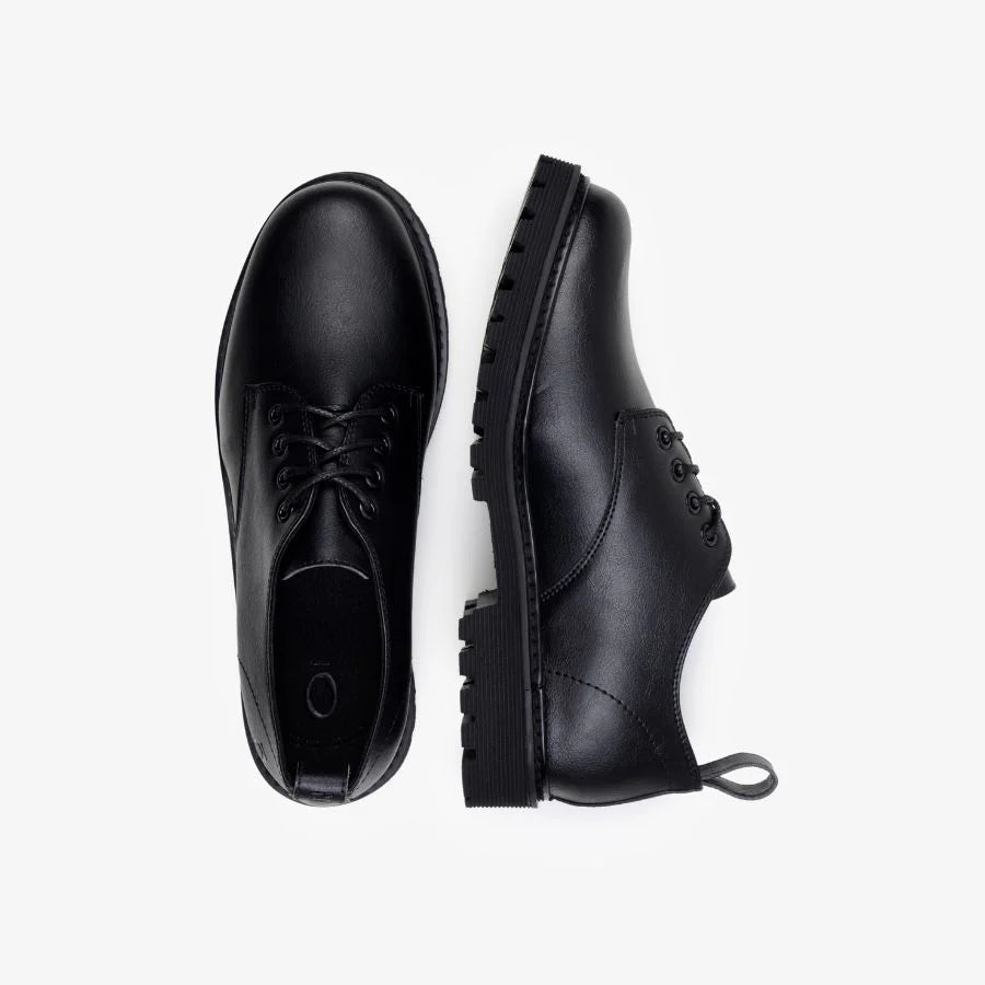 THE SIGNATURE DERBY
