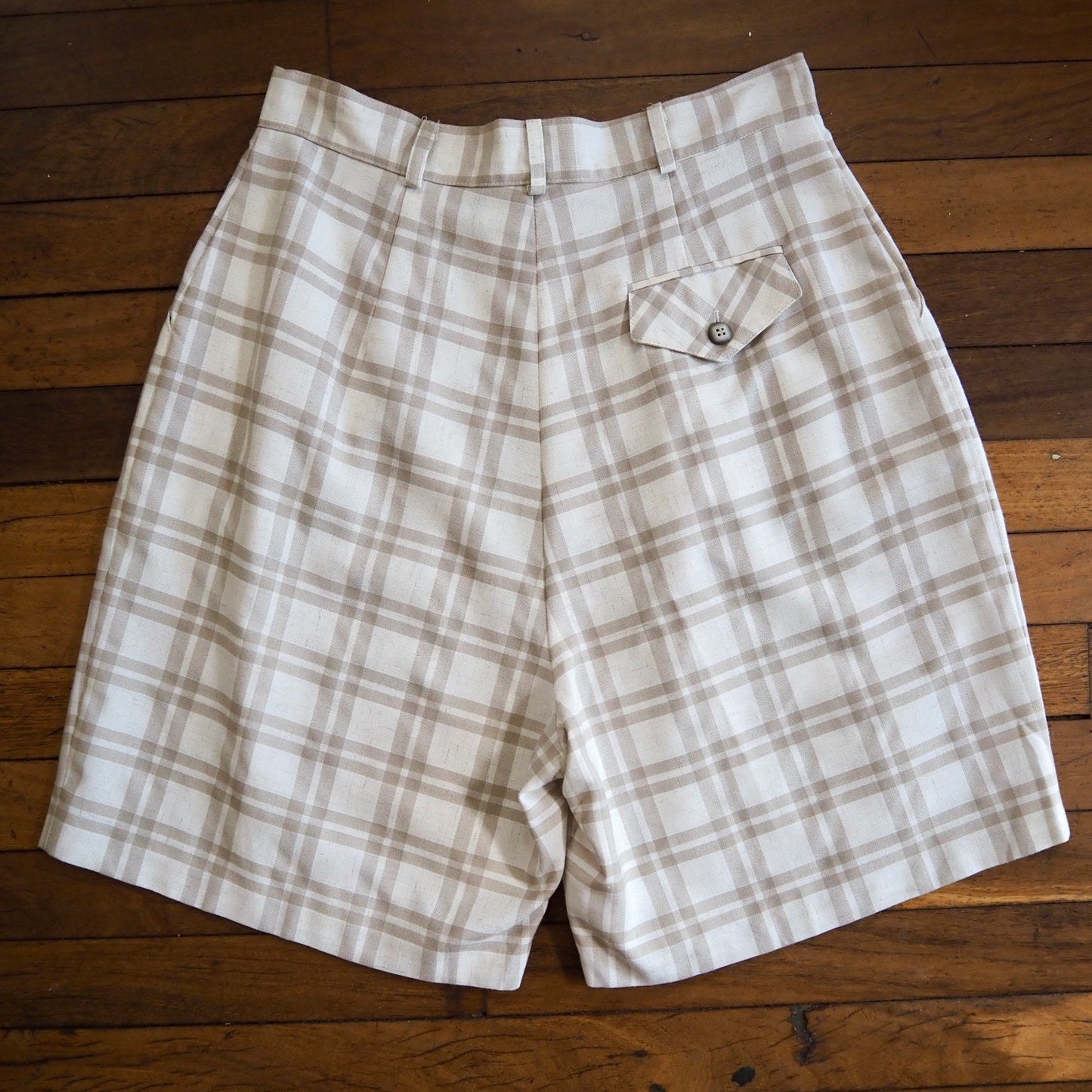 CHECK SHORTS