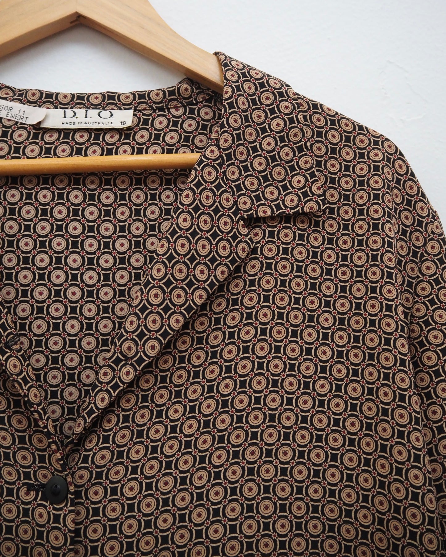 Retro Button Up