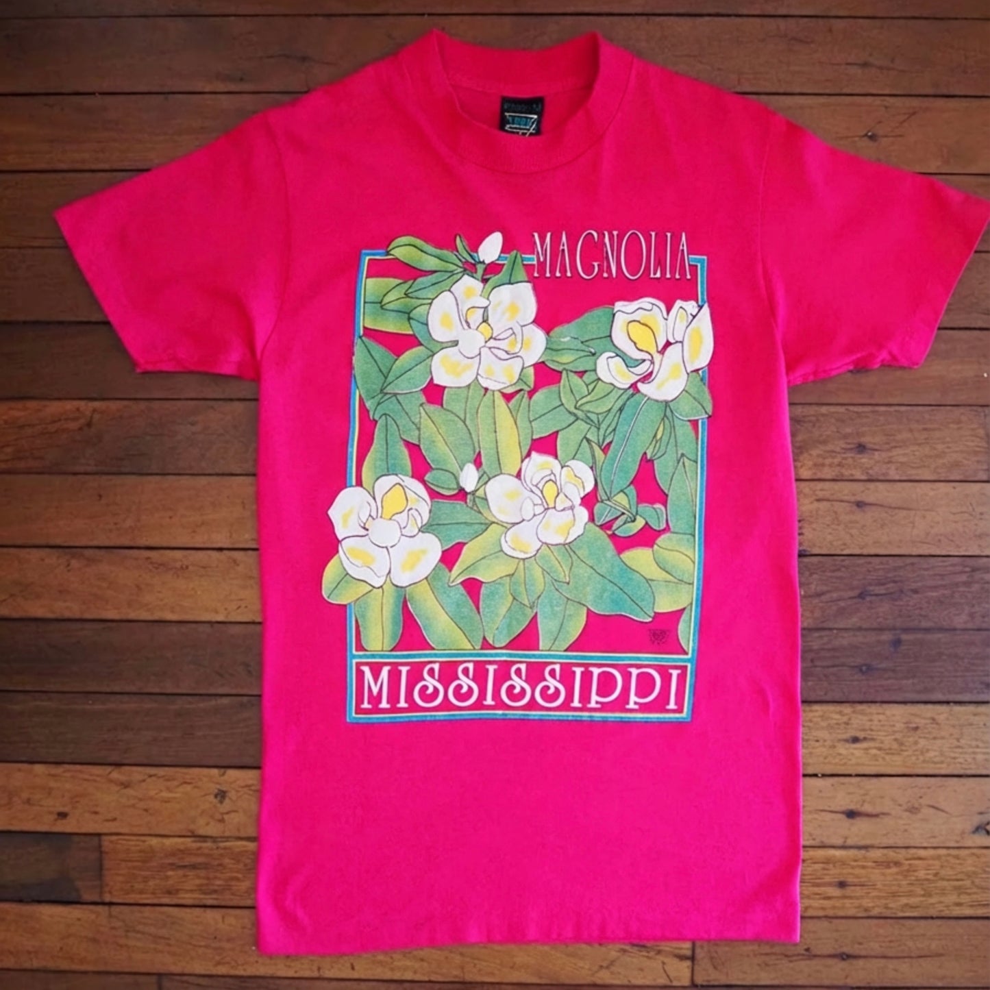 MAGNOLIA TEE